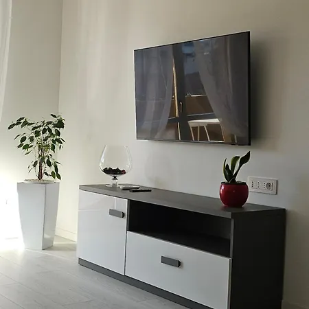 Residenza Giardino Di Roma Apartment