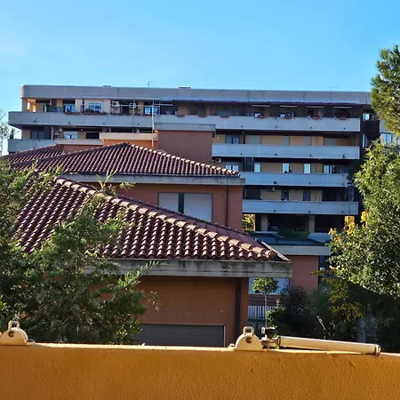 Apartment Residenza Giardino Di Roma Vitinia