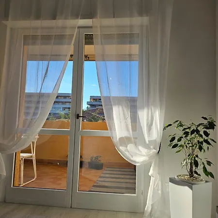 Apartment Residenza Giardino Di Roma Vitinia
